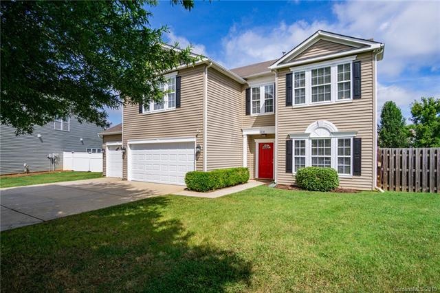 1338 Dunmore Ct, Clover, SC 29710 - photo 1