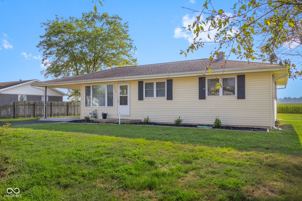 5546 Denoise St, Columbus, IN 47201 - photo 1