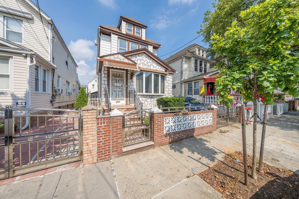 For Sale $879,000