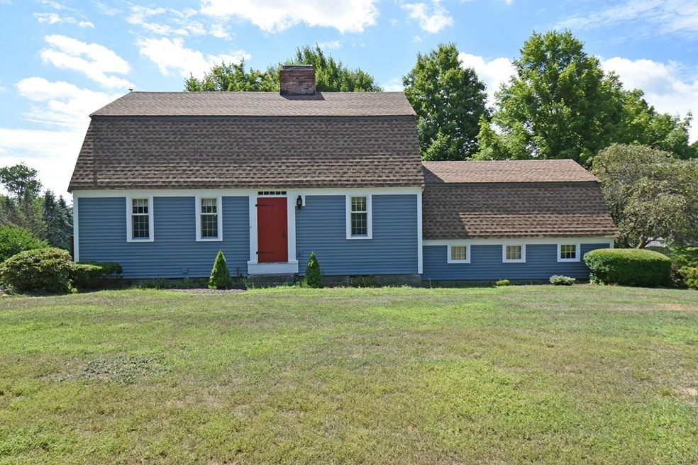 122 Cross St, Lunenburg, MA 01462 - photo 1