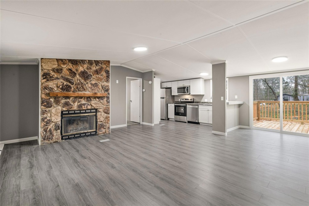 103 Arbor Dr, Statesville, NC 28677 - photo 1