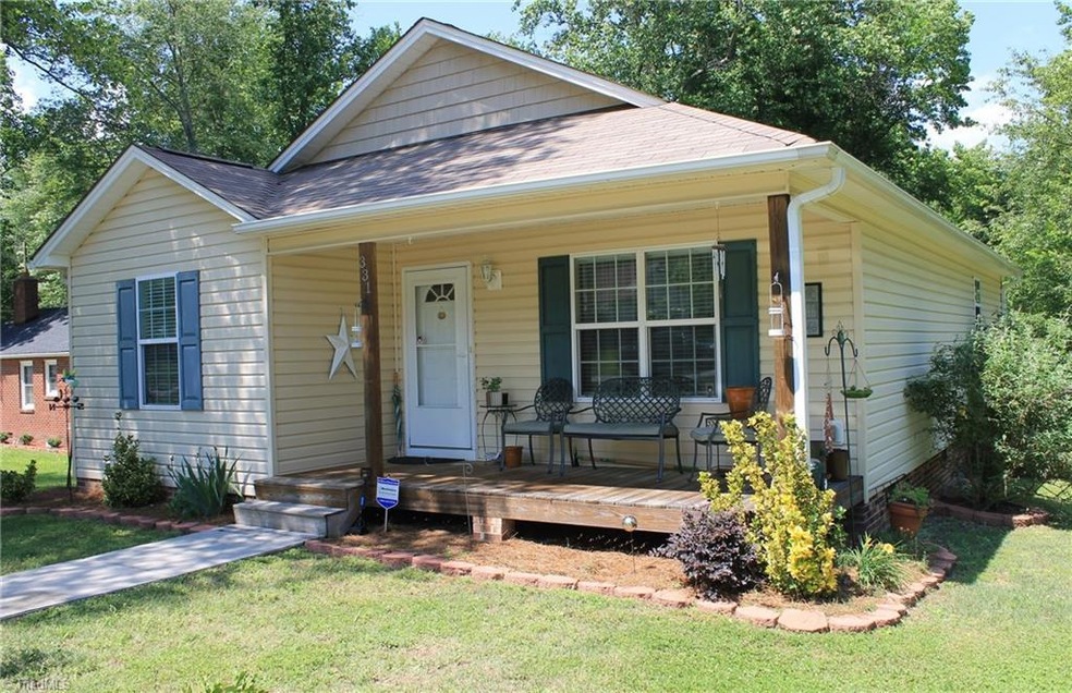 331 Stratford Rd, Archdale, NC 27263 - photo 1