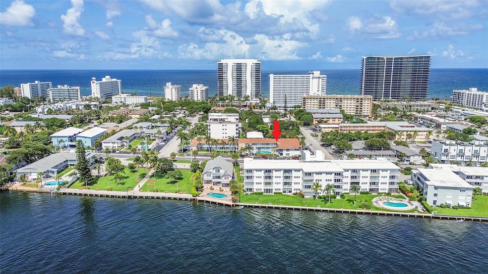 1110 N Riverside Dr unit 27, Pompano Beach, FL 33062 - photo 1