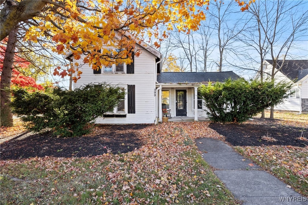 399 Lockport St, Youngstown, NY 14174 - photo 1