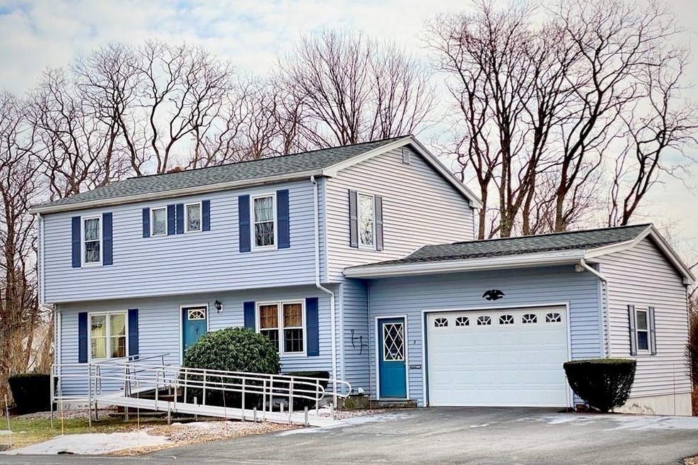 3 Orchard Ln, Danvers, MA 01923 - photo 1