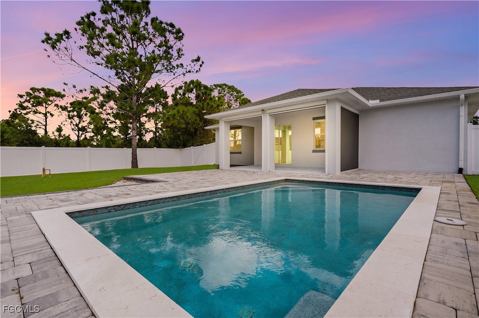 Pending $368,000 • Co-Listing Agent