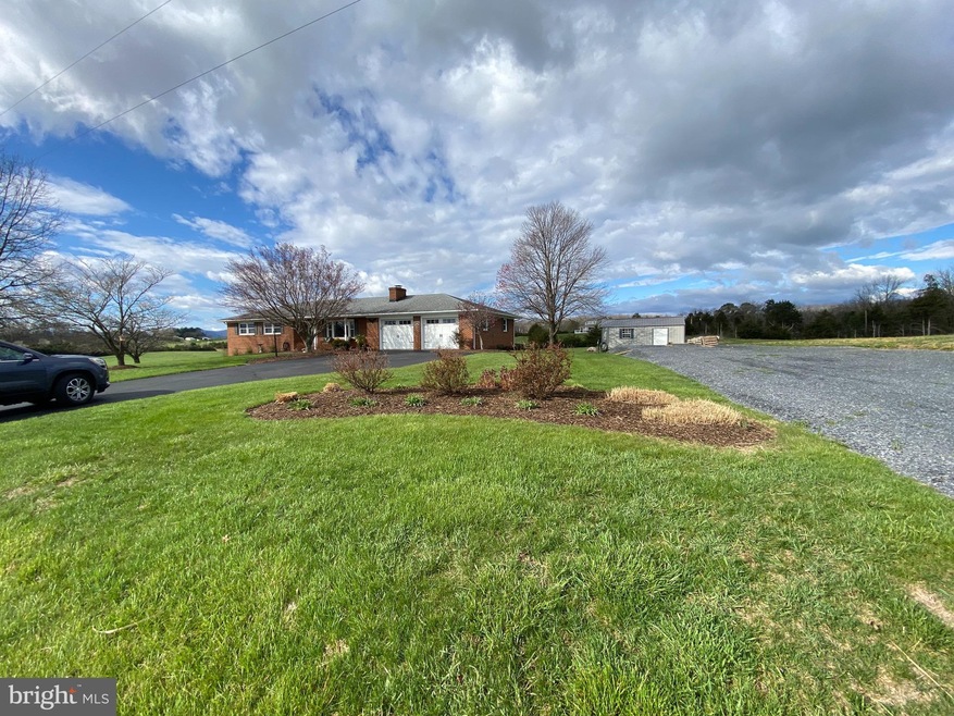 1900 Chapel Rd, Middletown, VA 22645 - photo 1