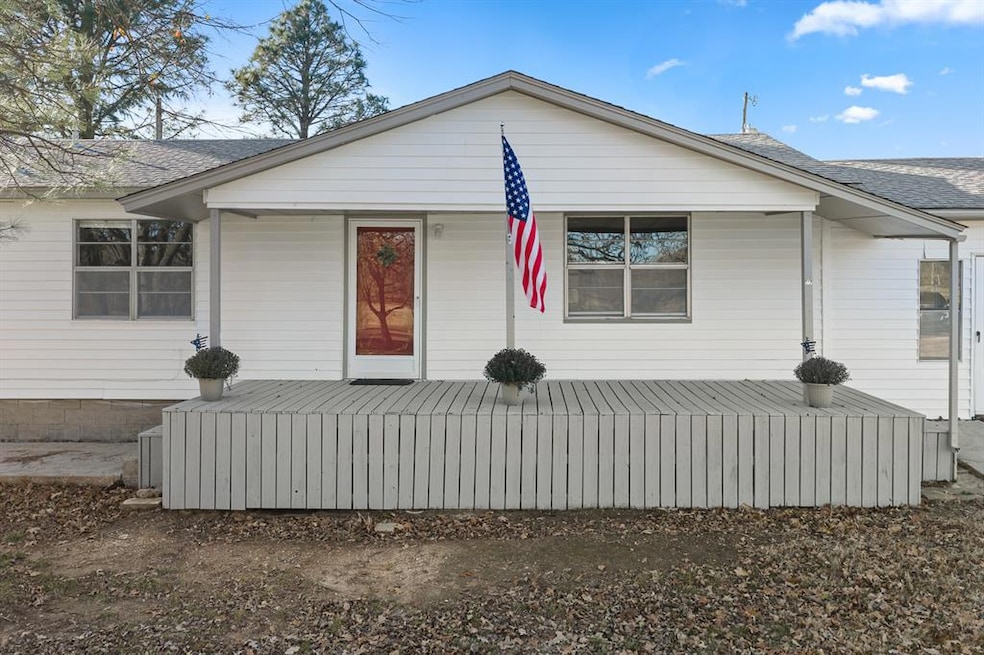 24453 N County Road 3330, Wynnewood, OK 73098 - photo 1