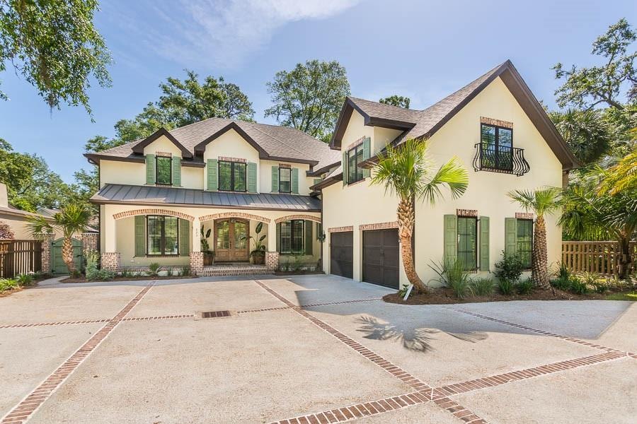 223 Kings Way, St. Simons, GA 31522 - photo 1