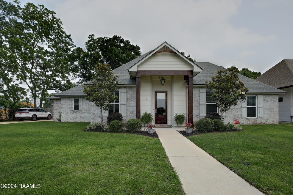 101 WhisperingMeadow-2