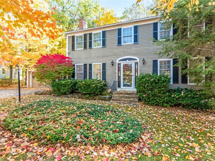 185 Summit Cir, Shelburne, VT 05482 - photo 1