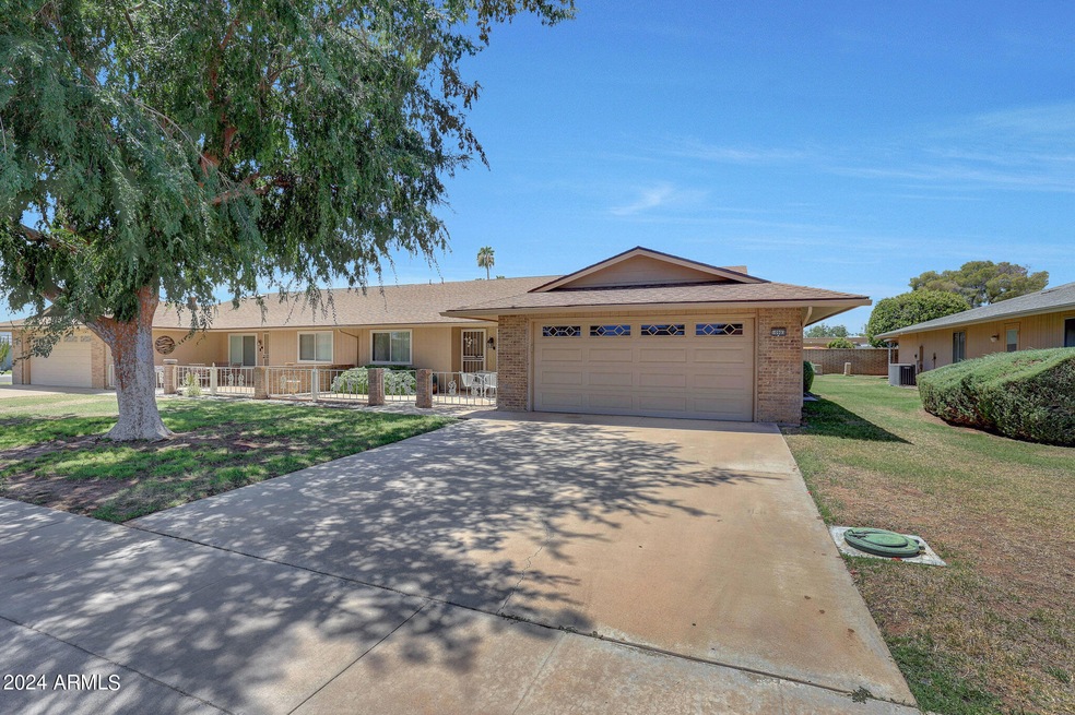 10903 W Cameo Dr, Sun City, AZ 85351 - photo 1