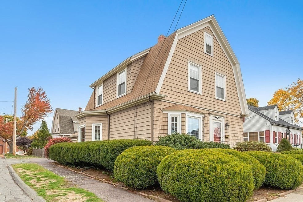 48 Jasper St, Saugus, MA 01906 - photo 1