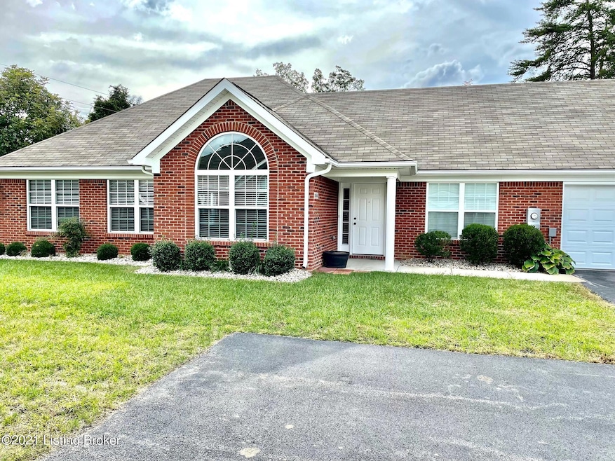 10610 Glenmary Springs Dr, Louisville, KY 40291 - photo 1