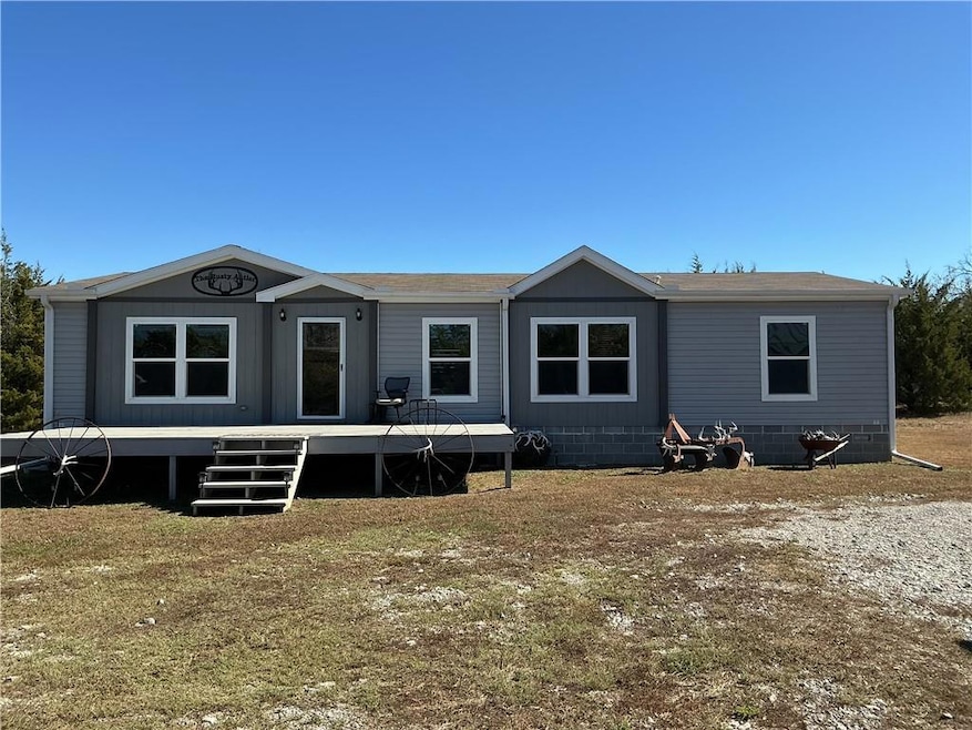 2183 165th St, Fort Scott, KS 66701 - photo 1