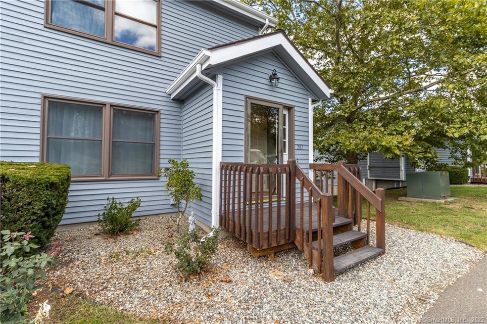 201 Lake Vista Dr, East Hampton, CT 06424 - photo 1