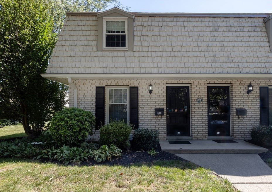 16 Corey Colonial, Agawam, MA 01001 - photo 1