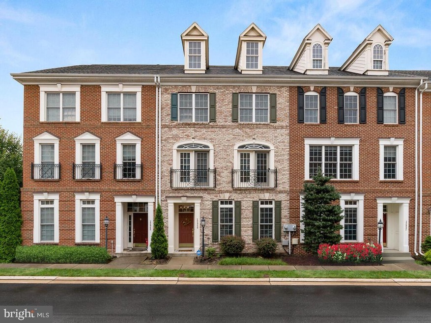 22950 Fanshaw Square, Ashburn, VA 20148 - photo 1