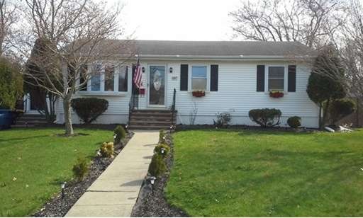 897 Langley St, Fall River, MA 02720 - photo 1