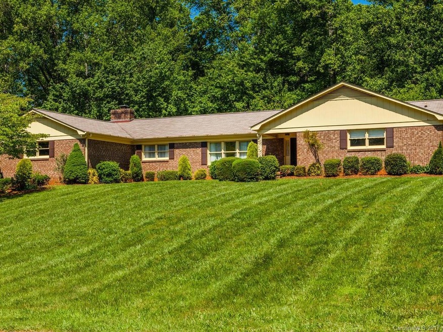 34 Ballantree Dr, Asheville, NC 28803 - photo 1