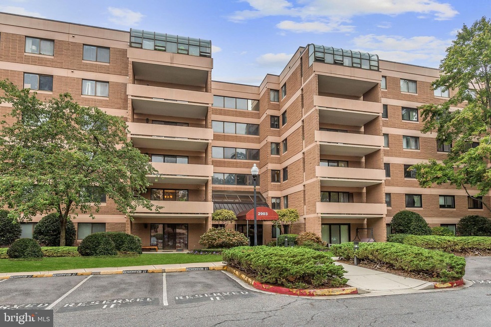 2903 Fallstaff Rd unit 303, Baltimore, MD 21209 - photo 1