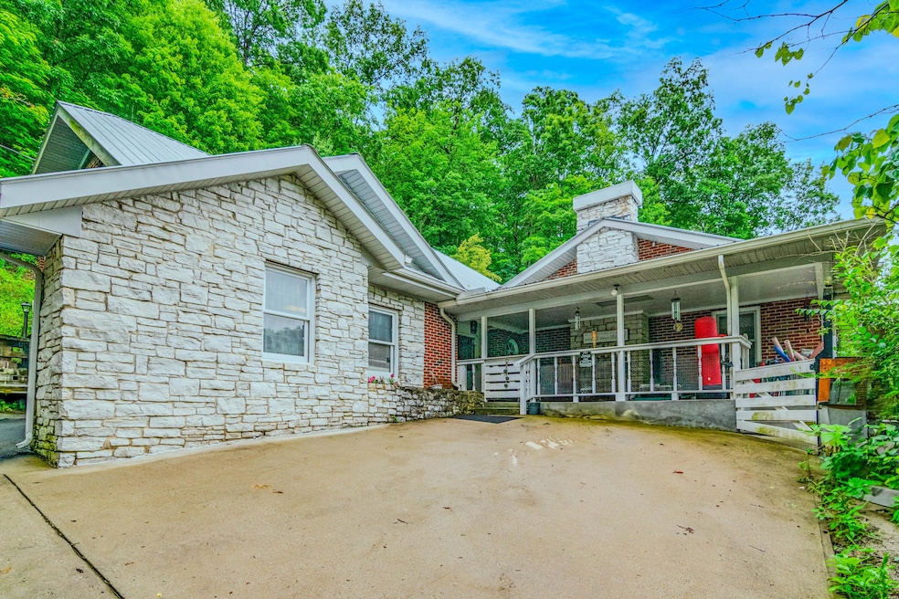 For Sale $420,000 • Co-Listing Agent