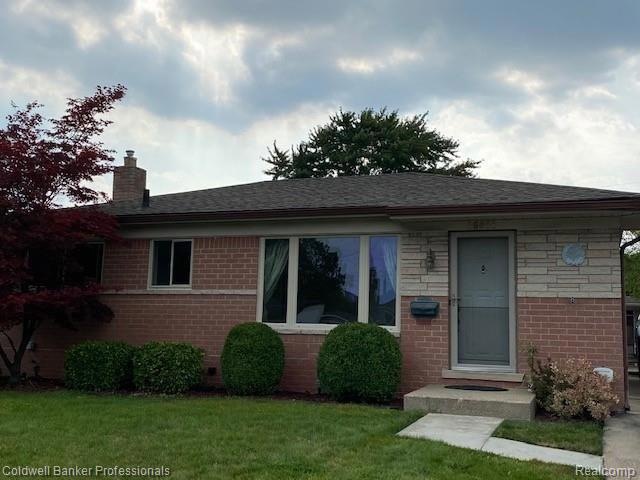 16011 Flanagan St, Roseville, MI 48066 - photo 1