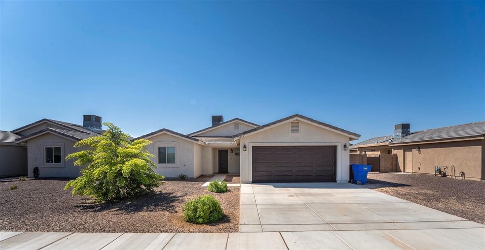 11583 E 33rd Place, Yuma, AZ 85367 - photo 1