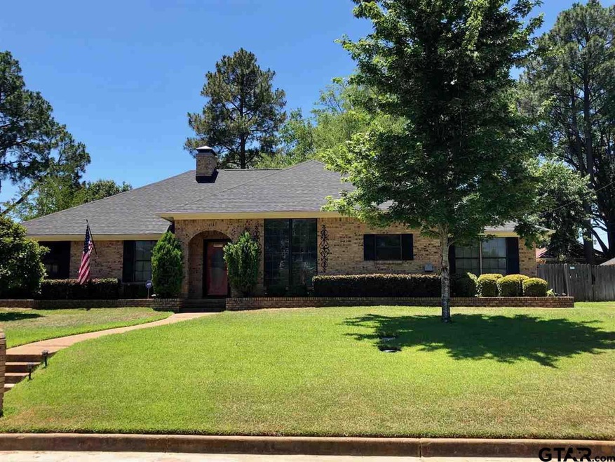 1613 1613 Willow Bend, Tyler, TX 75703 - photo 1