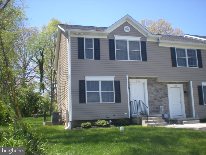 6300 Barnett Ave unit A, Sykesville, MD 21784 - photo 1