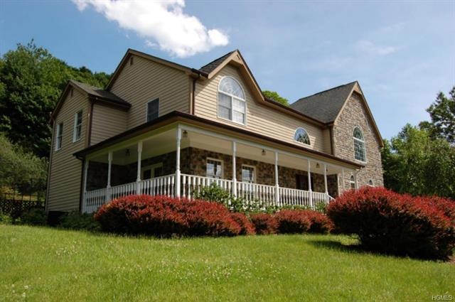 15 Wethersfield Rd, Highland Mills, NY 10930 - photo 1