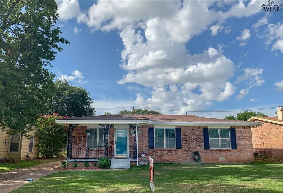1610 Hursh Ave, Wichita Falls, TX 76302 - photo 1