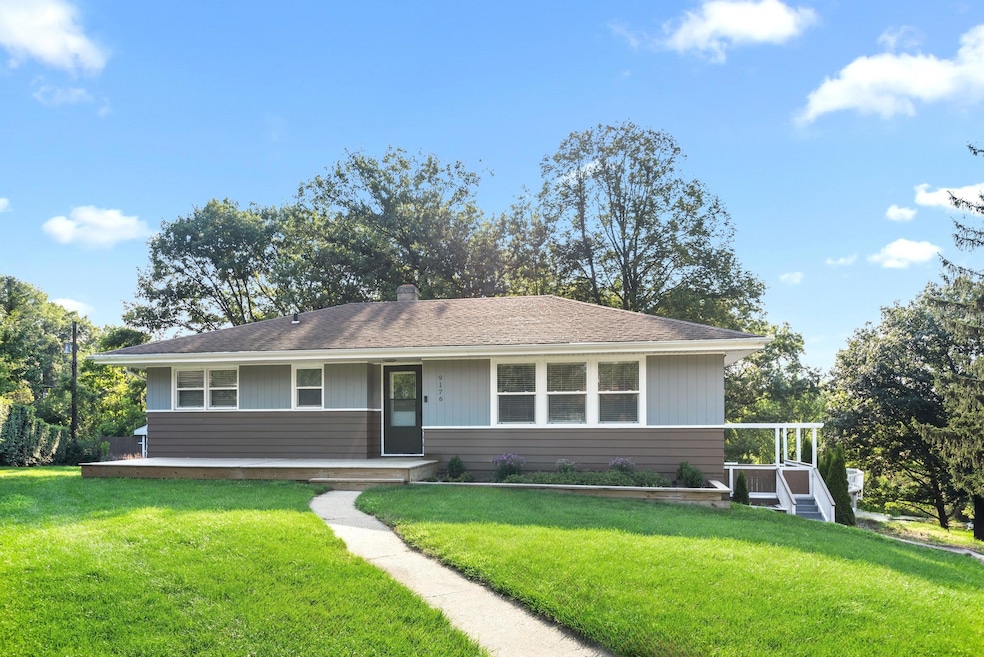 9186 W Springhill Dr, Saint John, IN 46373 - photo 1