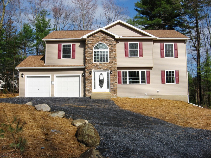 865 Alyssum Ln, East Stroudsburg, PA 18301 - photo 1