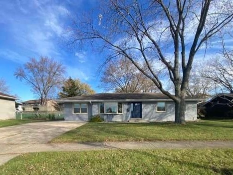 unlisted-address, Schaumburg, IL 60193 - photo 1