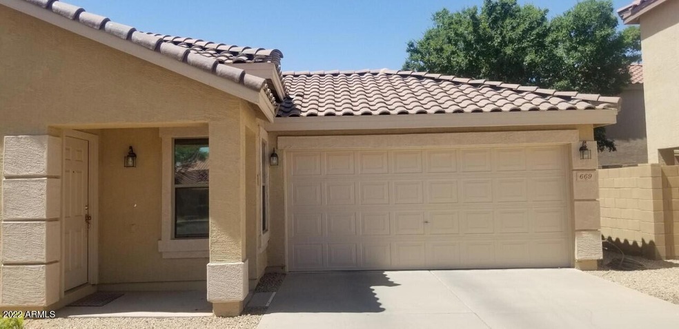 669 E Springfield Place, Chandler, AZ 85286 - photo 1