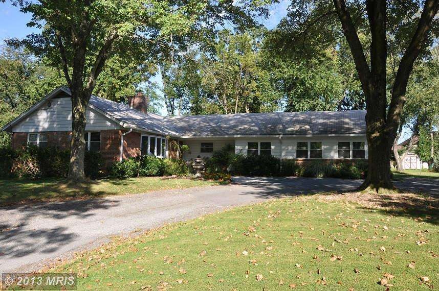 13511 Sherwood Forest Terrace, Silver Spring, MD 20904 - photo 1