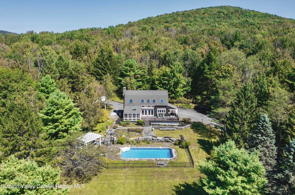 Pending $999,000 • Co-Listing Agent