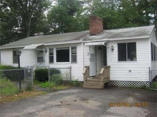 156 Hillcrest Rd, Dracut, MA 01826 - photo 1