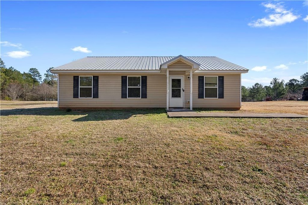 1420 Hill St, Comer, GA 30629 - photo 1