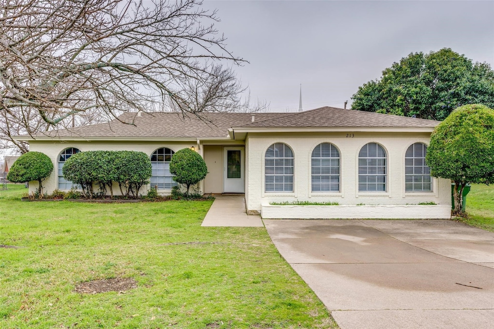 213 Rolling Hills Dr, Aledo, TX 76008 - photo 1