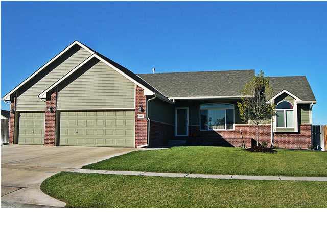 New Listing ~ 3007 N. Rock Bridge