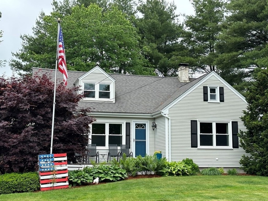 81 Oakridge Ave, North Attleboro, MA 02760 - photo 1