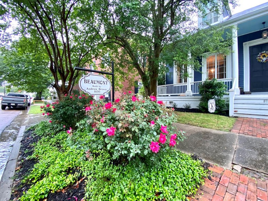 815 Main St, Natchez, MS 39120 - photo 1