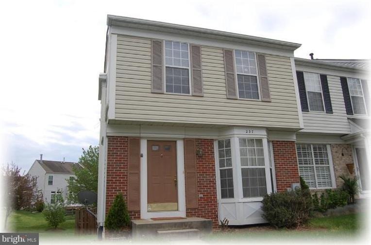 237 Edge Creek Ln unit 61, Odenton, MD 21113 - photo 1
