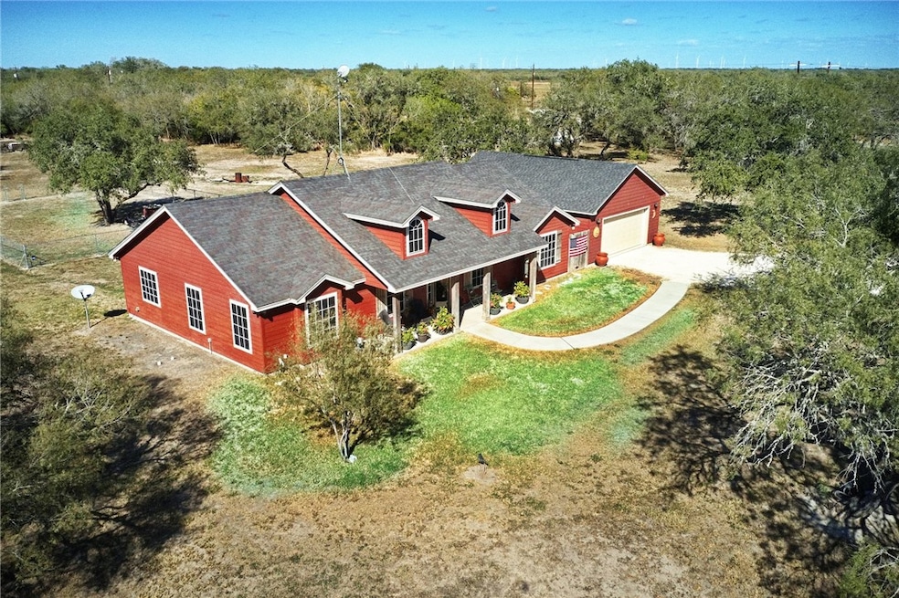 9227 Baker Rd, Sinton, TX 78387 - photo 1