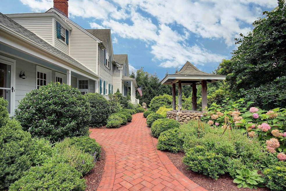 11 Harriot Ave, Harrington Park, NJ 07640 - photo 1