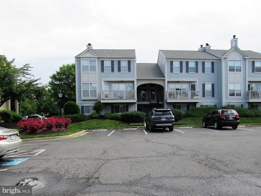 8068 Stonewall Brigade Ct unit 203, Manassas, VA 20109 - photo 1