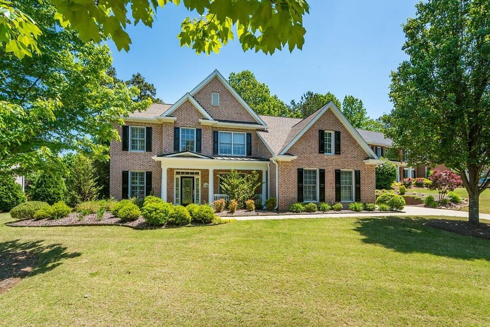 Welcome to this David Weekly home in the sought af