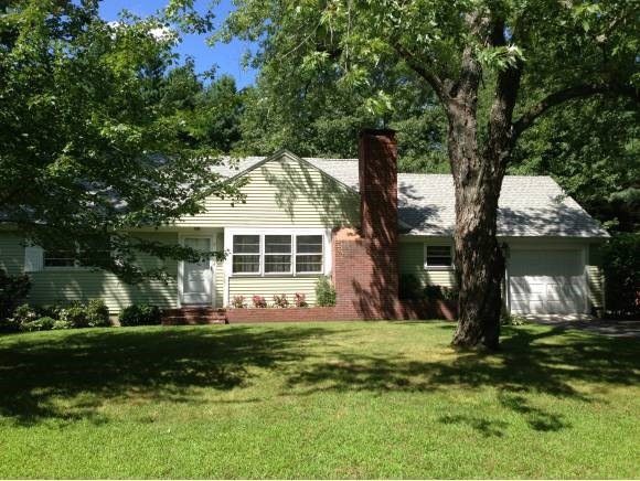 17 Pages Ln, Hampton Falls, NH 03844 - photo 1